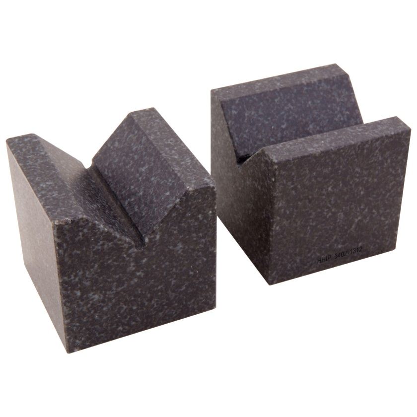63 X 63MM MATCHED PAIR GRANITE V-BLOCKS (3402-1312)